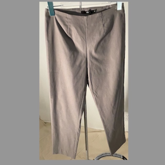 NWT Jarbo Gray slim crop pant w/back slits - Picture 2 of 8
